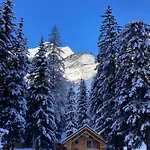 Huttopia Champagny En Vanoise La Plagne