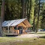Huttopia Champagny En Vanoise Parque de Campismo