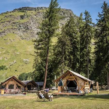 مكان تخييم Huttopia Champagny En Vanoise