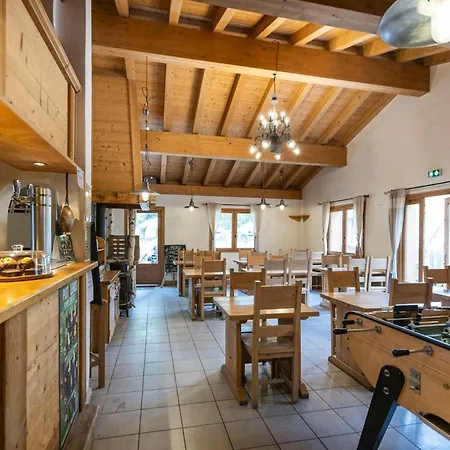 Parque de Campismo Huttopia Champagny En Vanoise