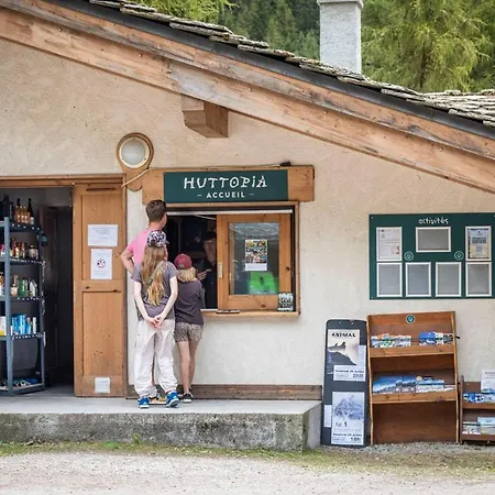 Huttopia Champagny En Vanoise Parque de Campismo La Plagne