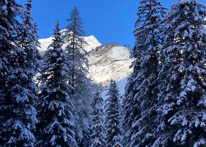 Huttopia Champagny En Vanoise La Plagne